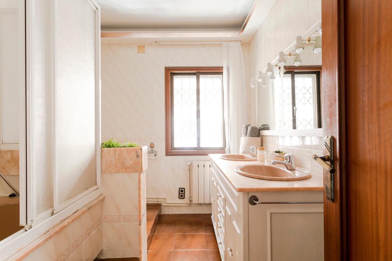 Barcelona Beach Home Ngoại thất bức ảnh